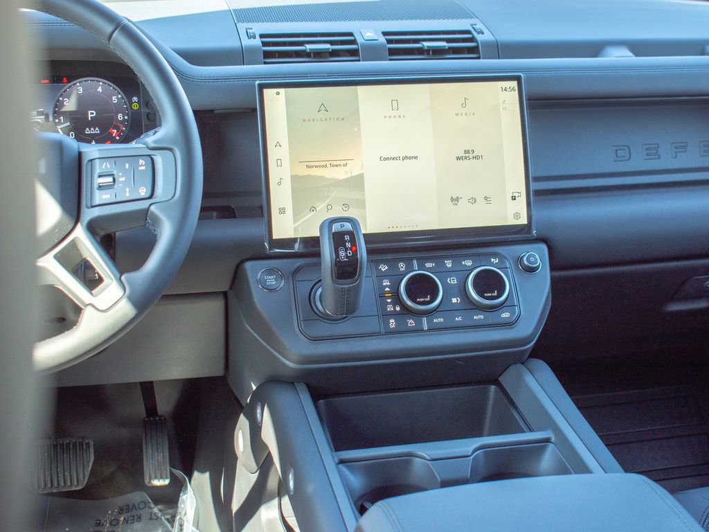 New 2026 Land Rover Defender 110 S image 20