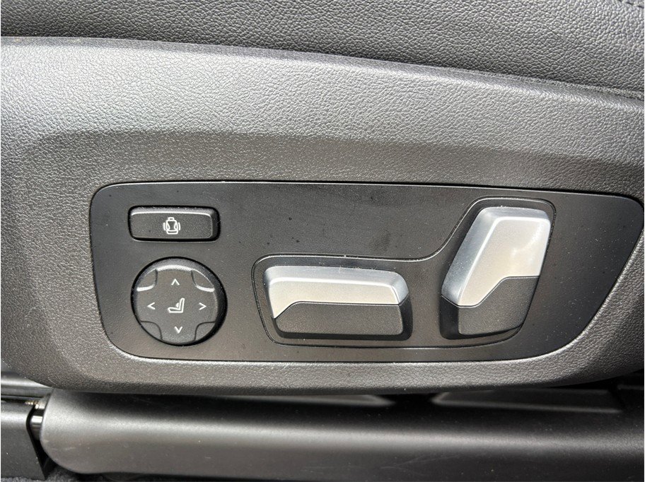 Used 2021 BMW X3 xDrive30i w/ Convenience Package image 22