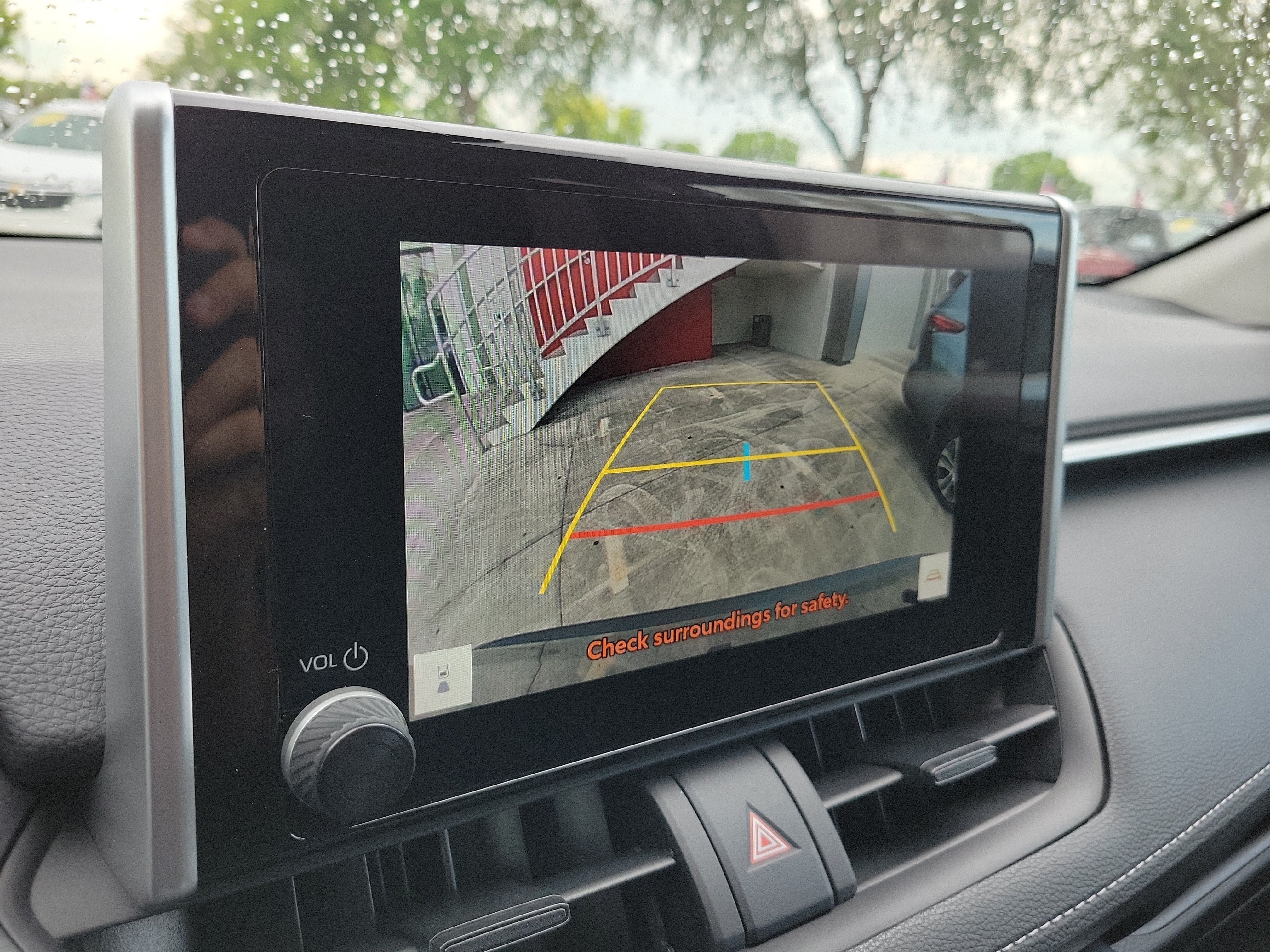 Certified 2025 Toyota RAV4 LE FWD image 29