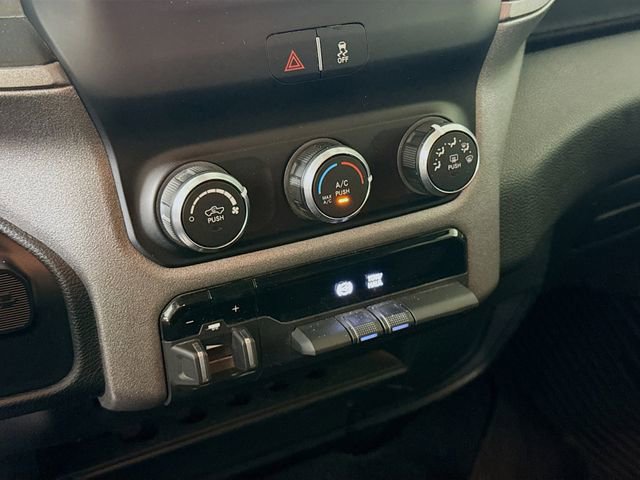 Used 2019 RAM 2500 Tradesman AWD/4WD image 17