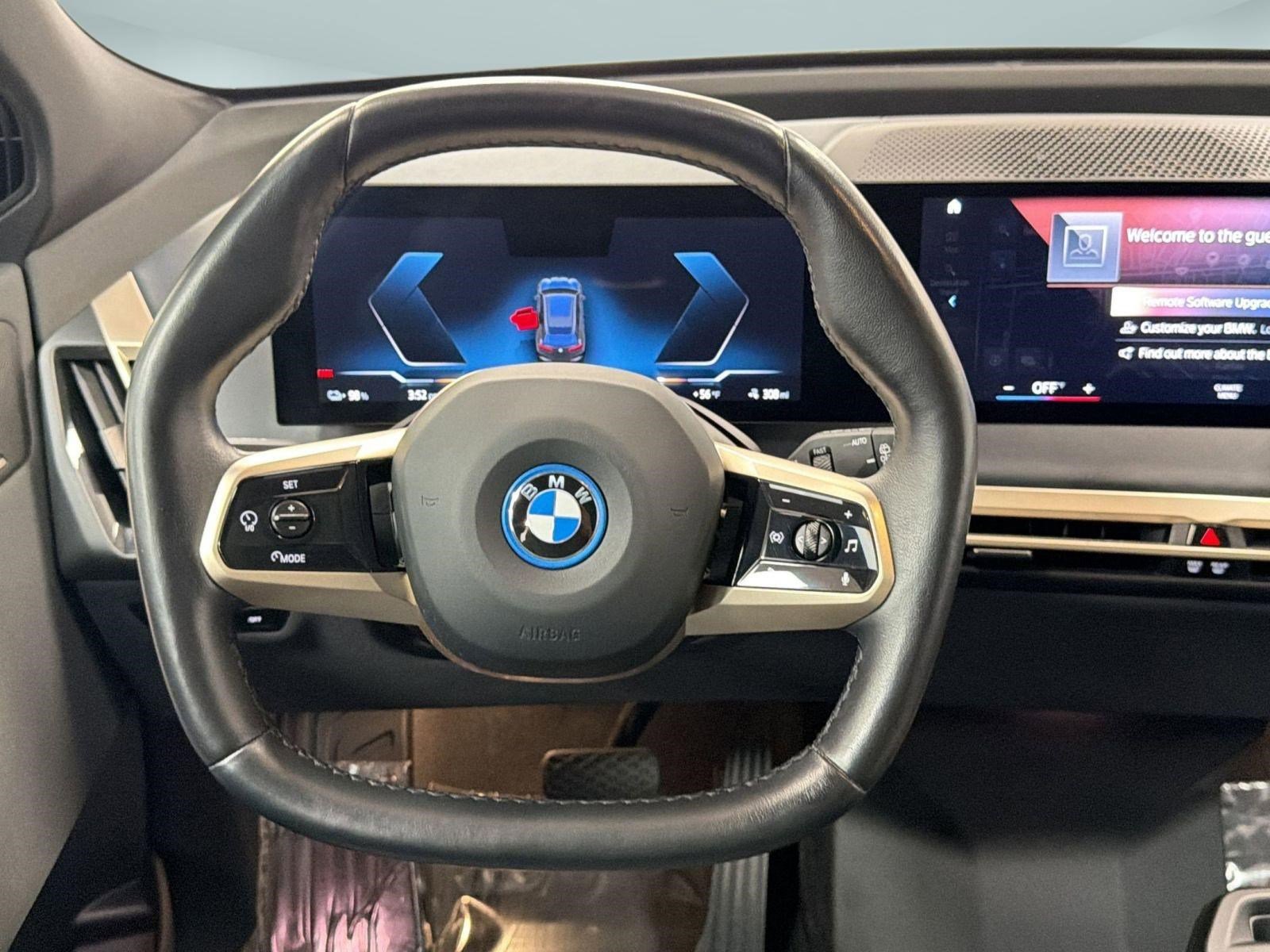 Certified 2023 BMW iX xDrive50 w/ Premium Package image 18