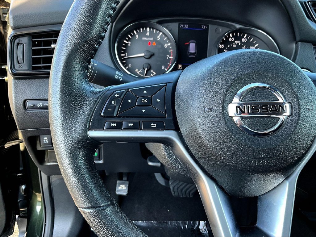Used 2020 Nissan Rogue SV AWD/4WD image 11