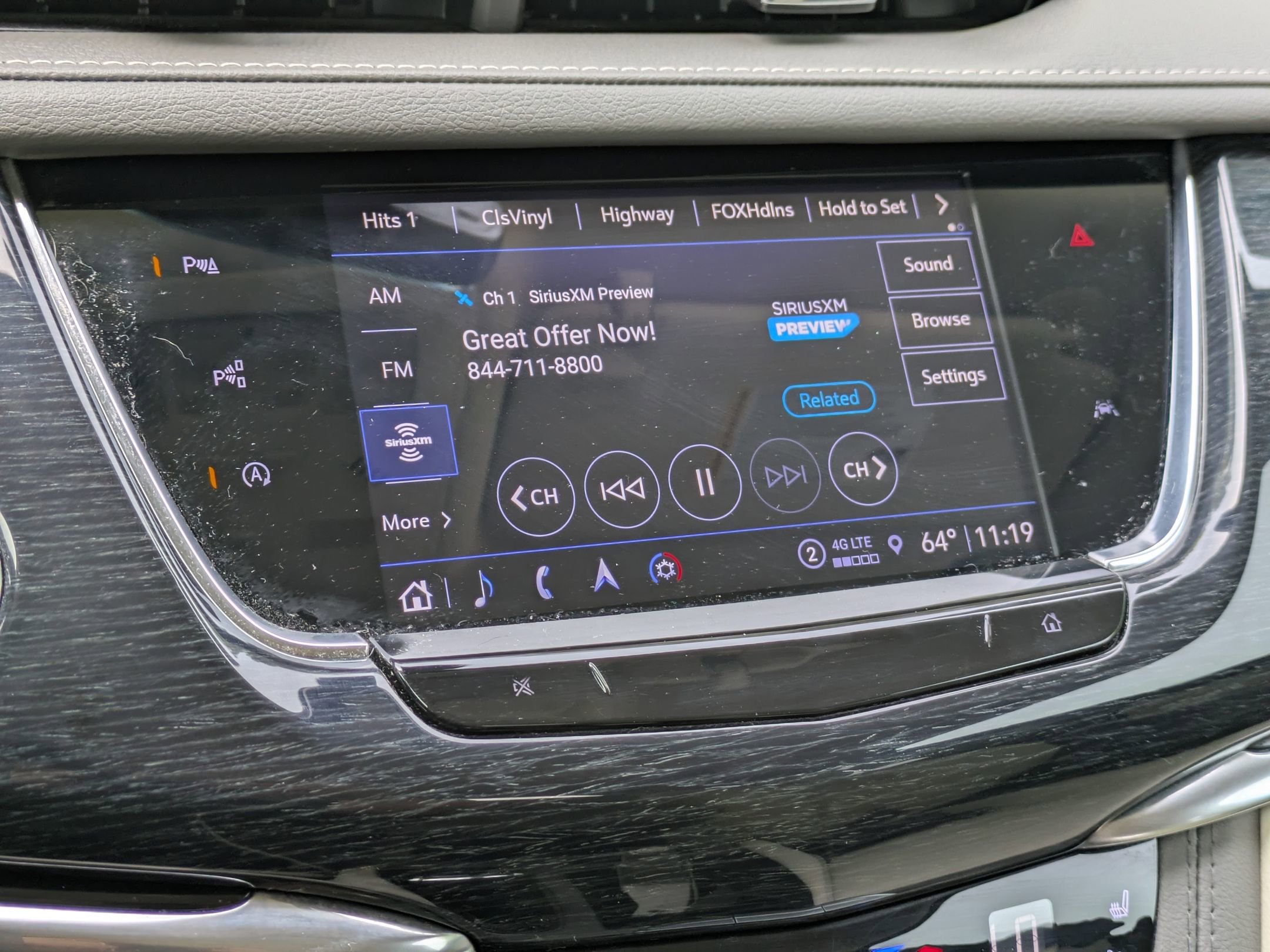 Used 2023 Cadillac XT6 Premium Luxury w/ Technology Package image 20