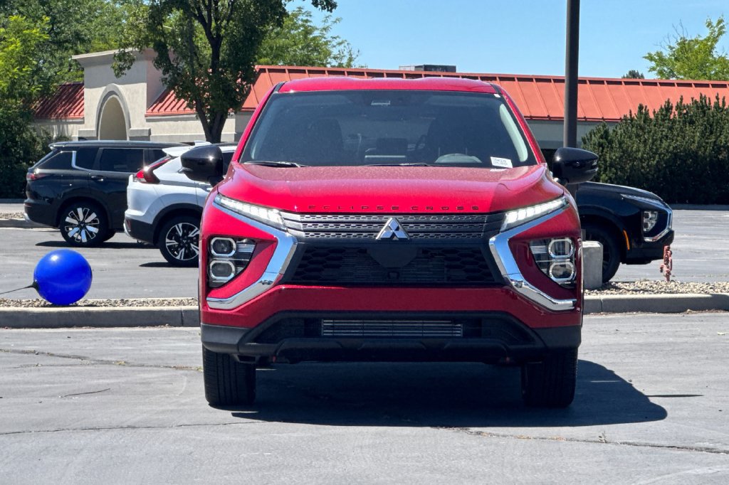 New 2026 Mitsubishi Eclipse Cross LE AWD/4WD image 12
