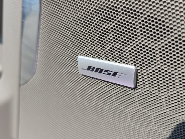 Used 2023 Chevrolet Tahoe Z71 w/ Luxury Package AWD/4WD image 25