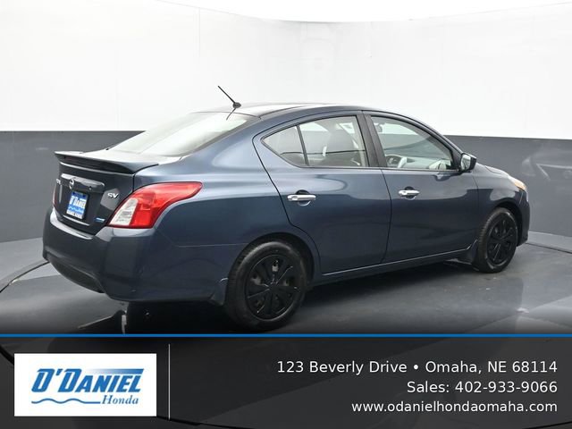 Used 2015 Nissan Versa SV FWD image 6