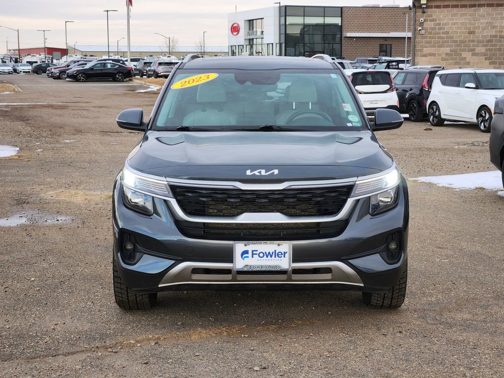 Used 2023 Kia Seltos EX image 5