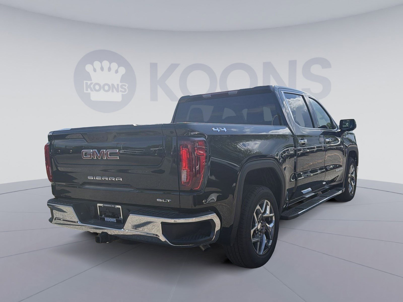 New 2026 GMC Sierra 1500 SLT w/ SLT Premium Package AWD/4WD image 7