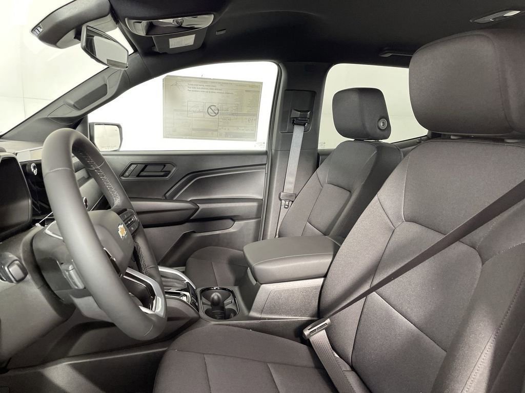 New 2025 Chevrolet Colorado W/T w/ WT Custom Package image 20