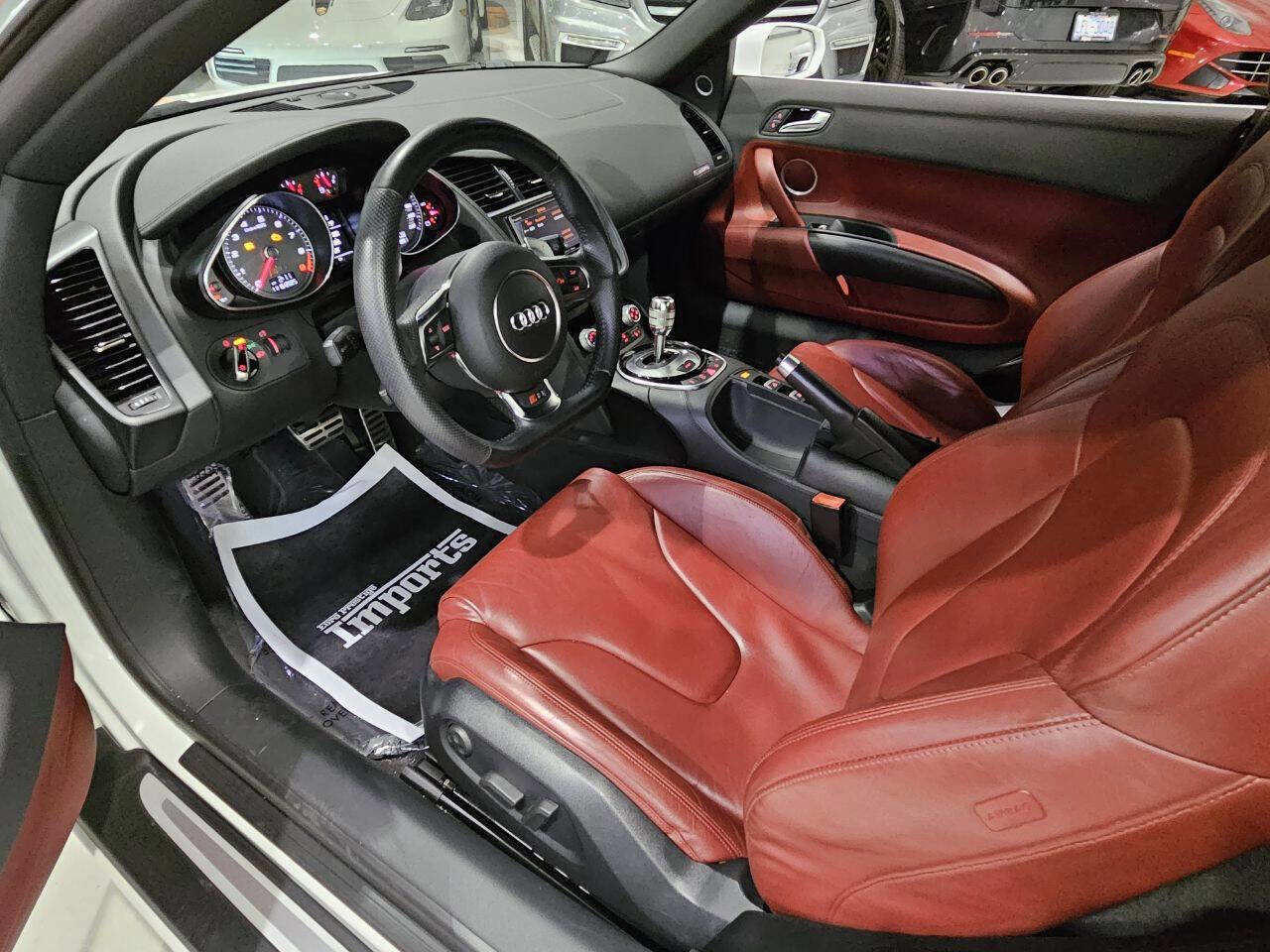 Used 2015 Audi R8 V8 image 5