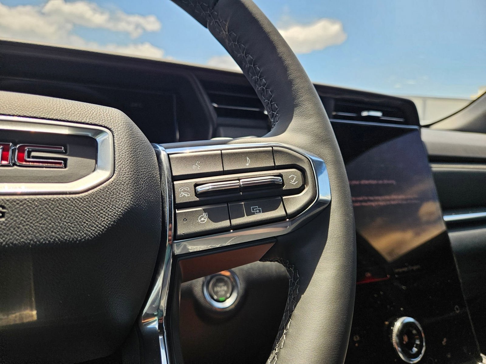 New 2026 GMC Terrain Elevation w/ Black Edition FWD image 13