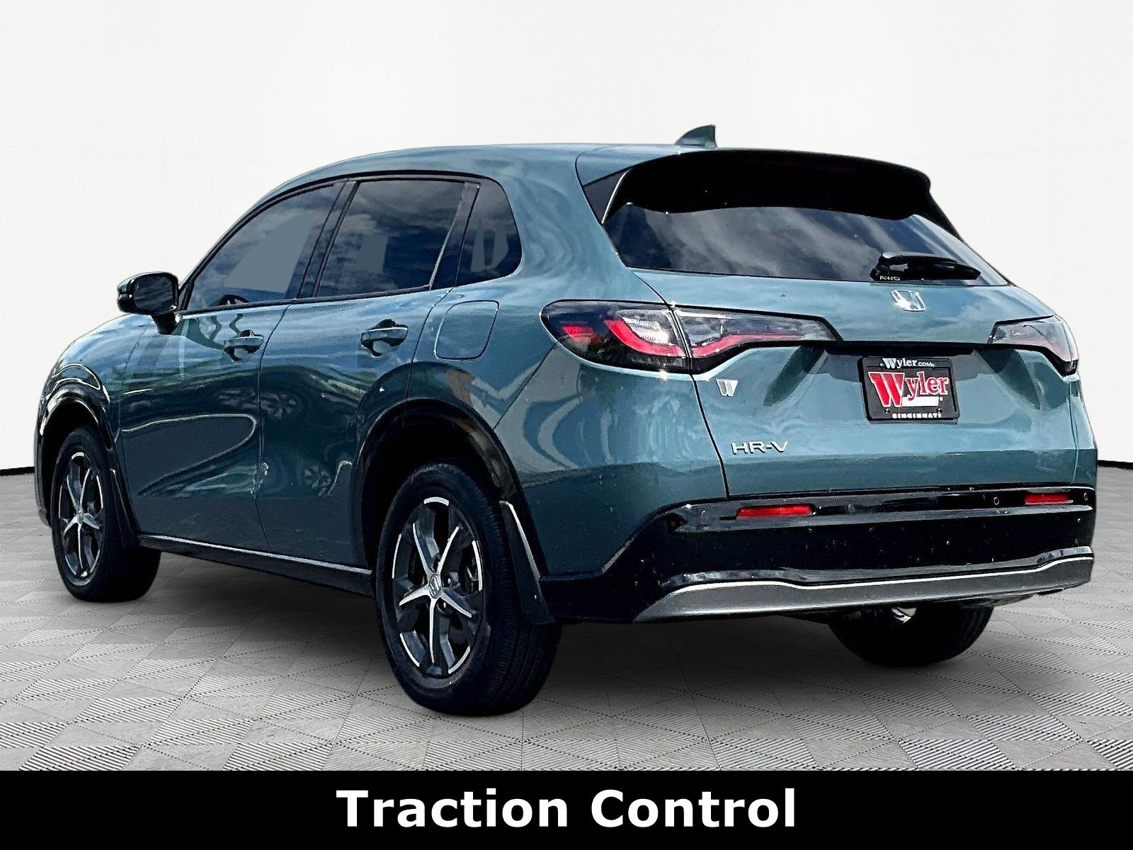 Used 2024 Honda HR-V EX-L image 4