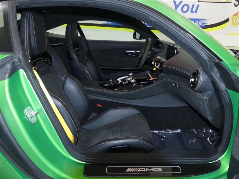 Used 2018 Mercedes-Benz AMG GT R image 8