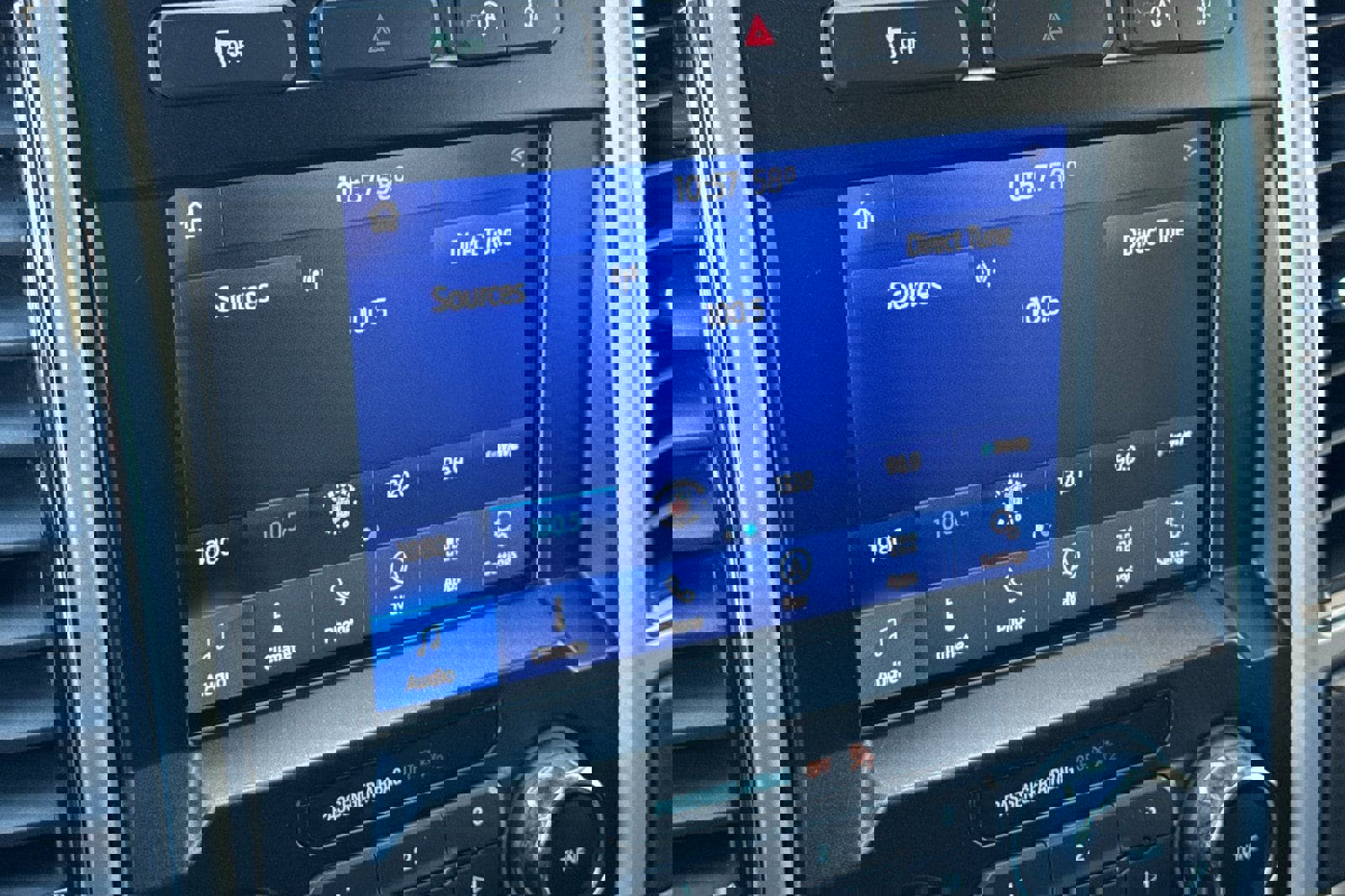 Used 2020 Ford F150 Lariat image 18