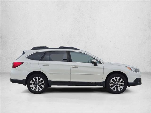 Used 2017 Subaru Outback 3.6R Limited AWD/4WD image 4