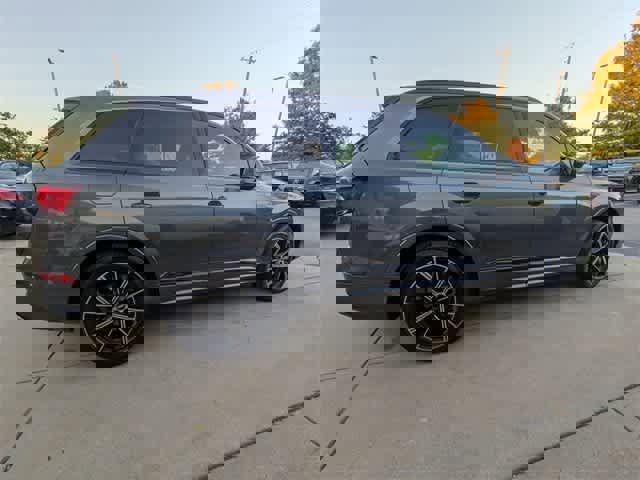 Used 2021 Audi Q7 3.0T Prestige w/ Prestige Package image 9