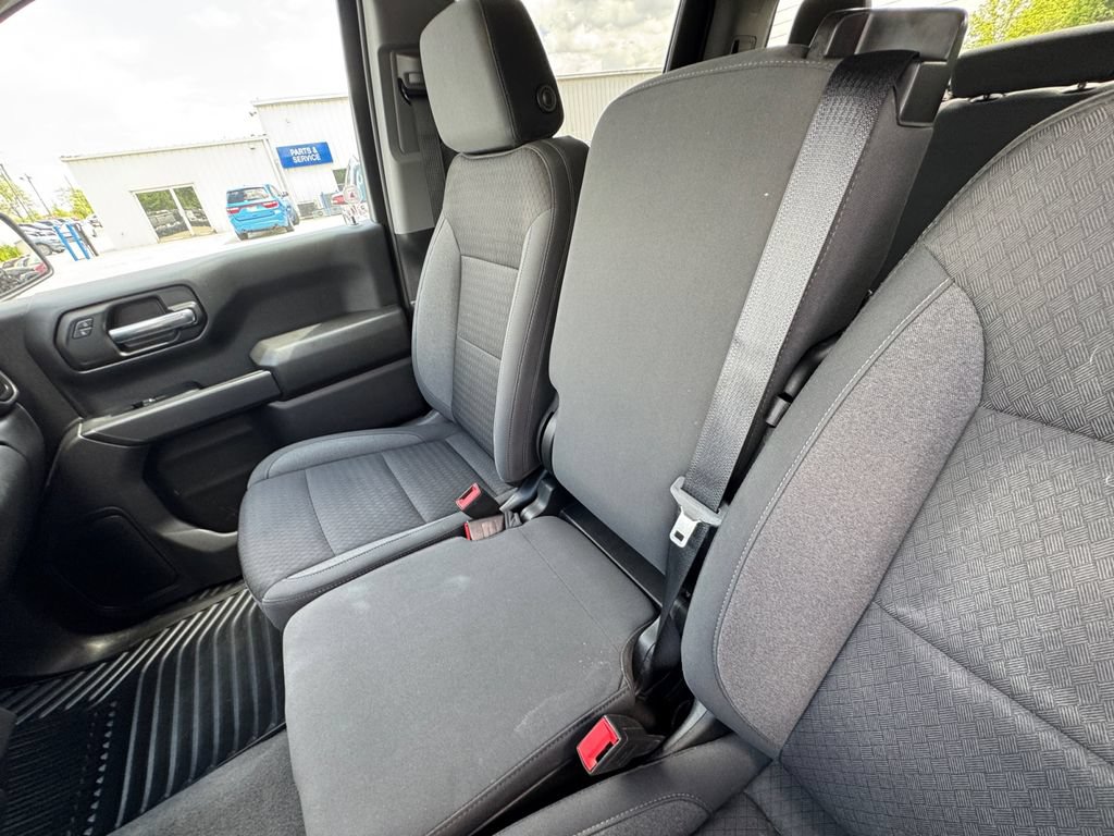 Used 2023 Chevrolet Silverado 1500 Custom AWD/4WD image 30