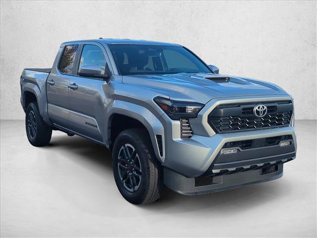 Used 2024 Toyota Tacoma TRD Sport video 3