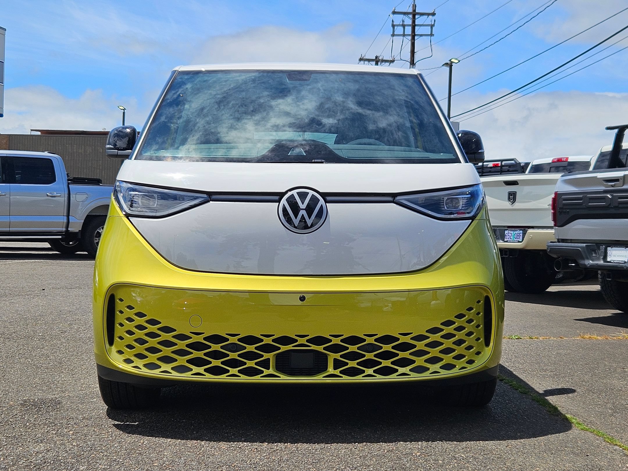 New 2025 Volkswagen ID. Buzz 1st Edition RWD image 8