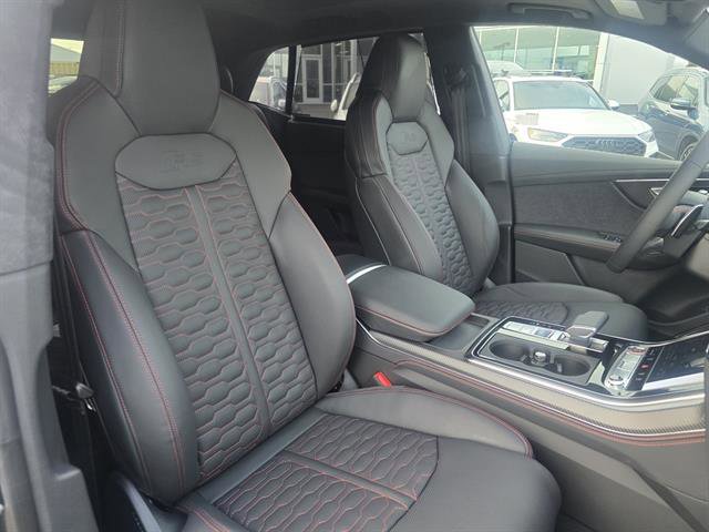 New 2025 Audi RS Q8 performance image 10