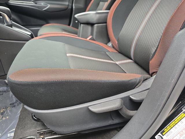 Used 2025 Nissan Versa SR w/ Trunk Package FWD image 33