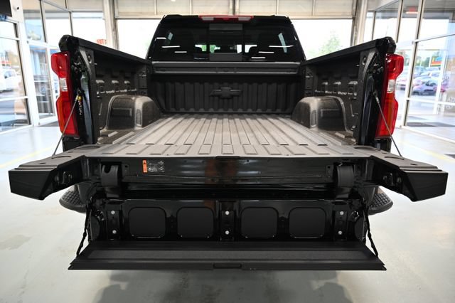 New 2026 Chevrolet Silverado 1500 LT Trail Boss w/ LT Trail Boss Premium Package AWD/4WD image 9