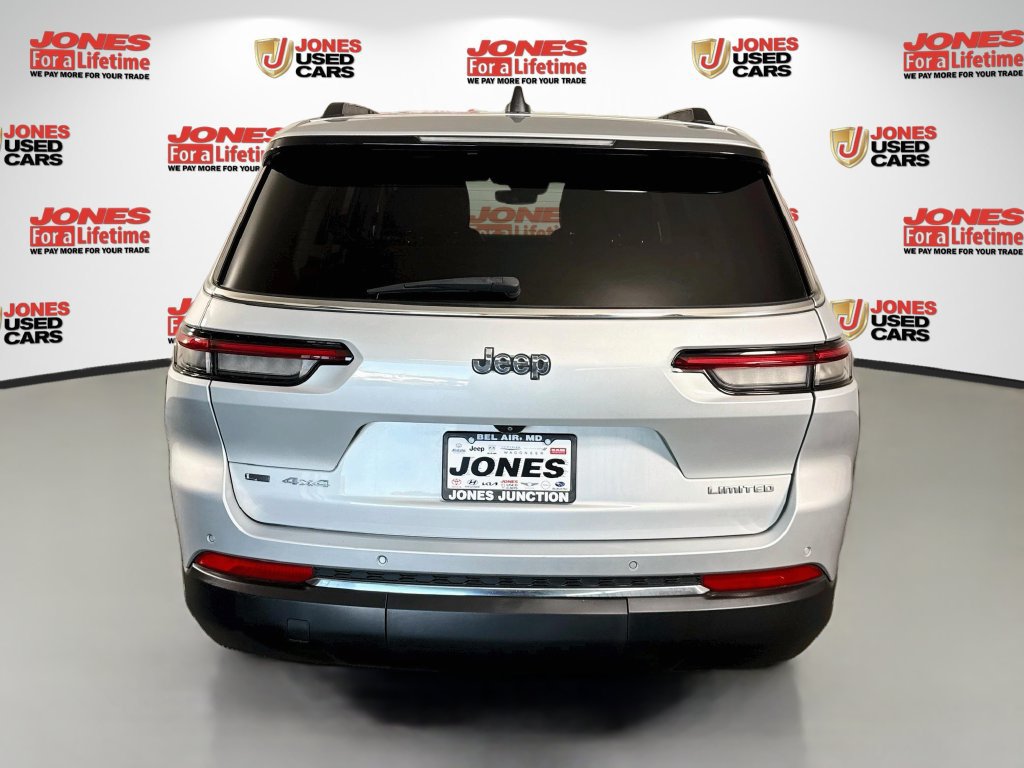 Used 2022 Jeep Grand Cherokee L Limited AWD/4WD image 17