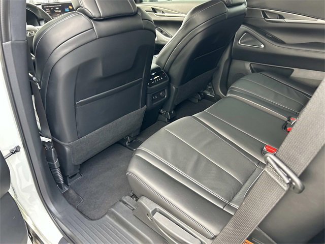 Certified 2024 INFINITI QX60 Luxe w/ Vision Package image 21
