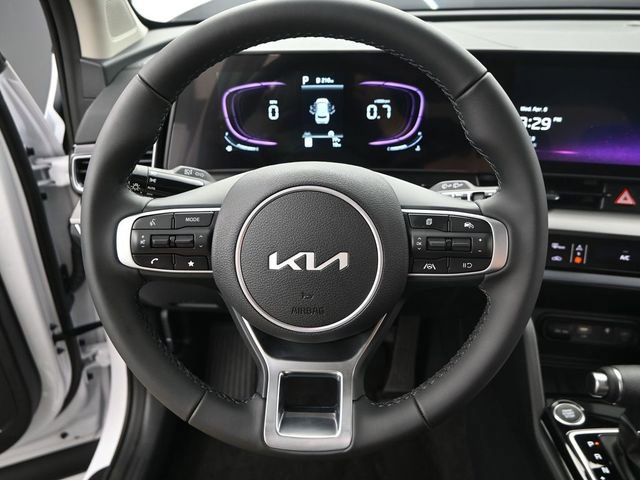 Used 2025 Kia Sportage EX image 5
