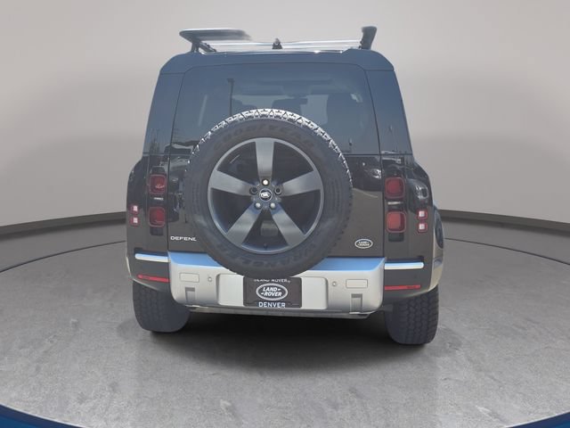 Used 2022 Land Rover Defender 110 S AWD/4WD image 7