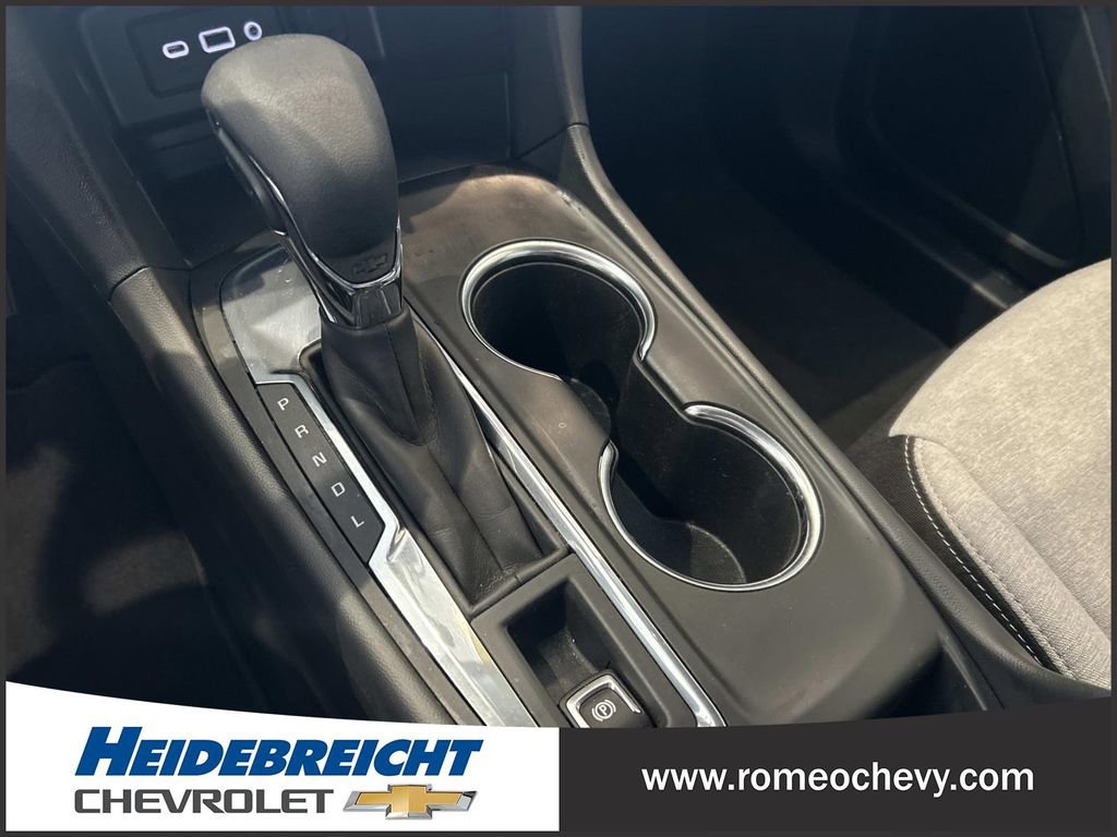 Used 2023 Chevrolet Equinox LS FWD image 24