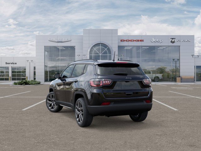New 2026 Jeep Compass Limited image 17