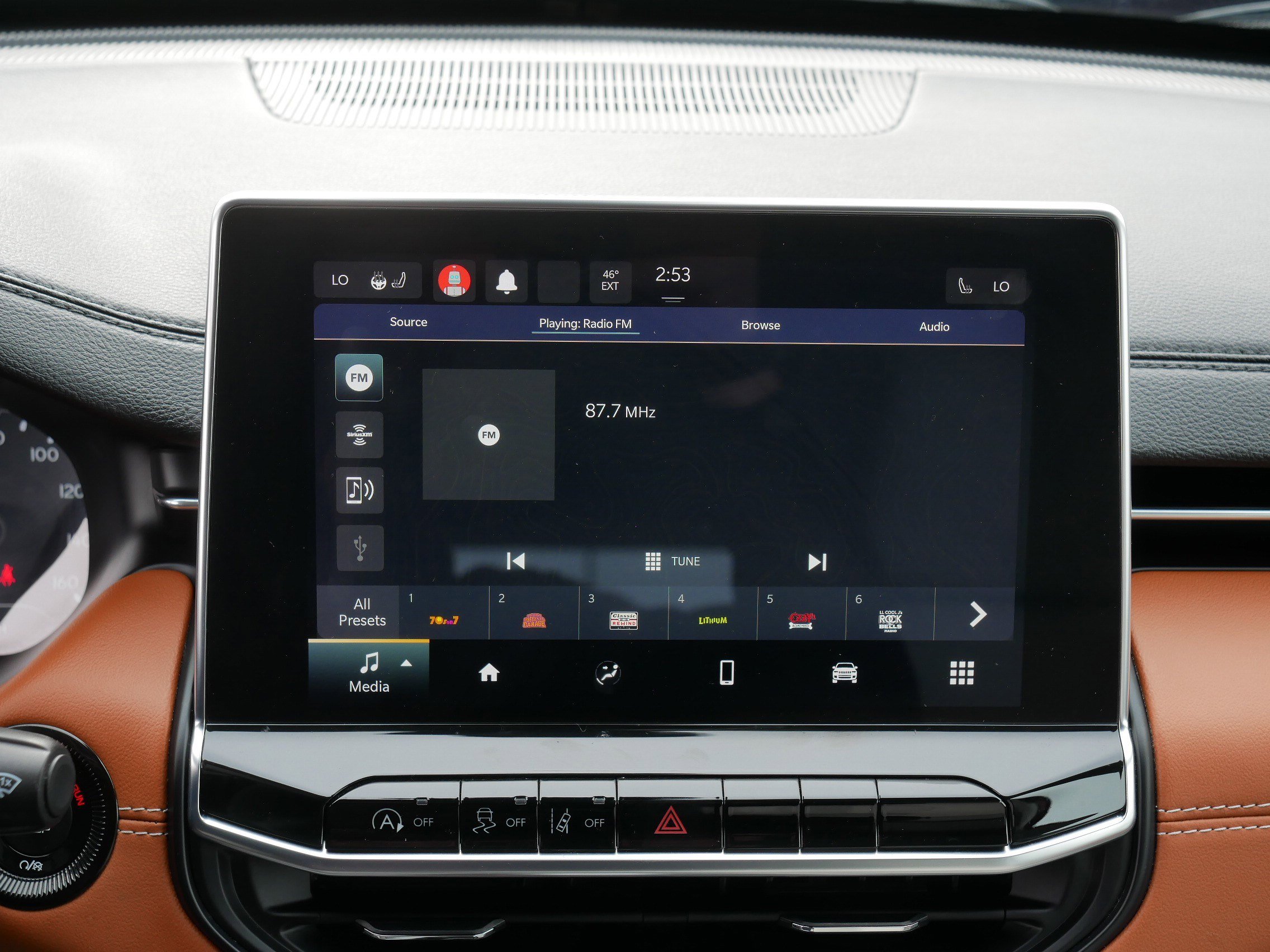 Used 2022 Jeep Compass Limited image 22