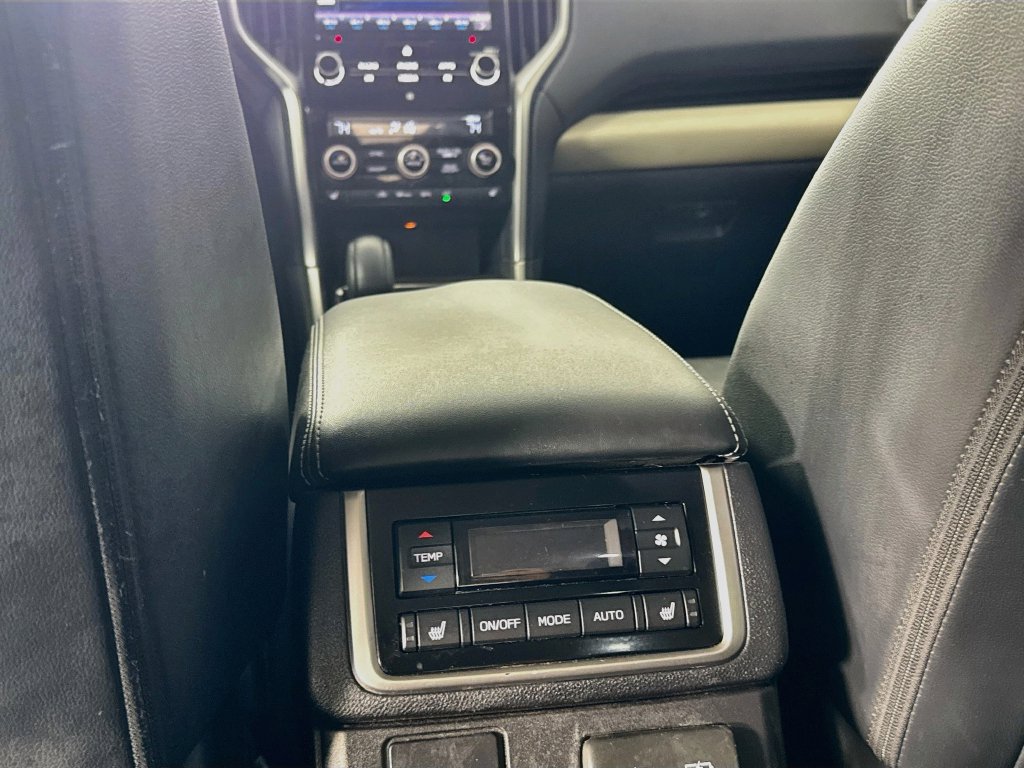 Used 2020 Subaru Ascent Limited w/ Popular Package #2A AWD/4WD image 30