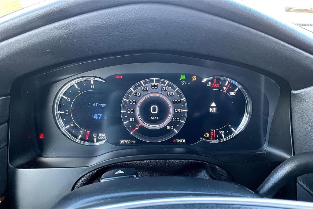 Used 2019 Cadillac Escalade Premium Luxury image 13