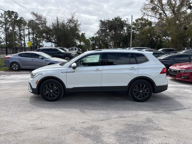 Used 2024 Volkswagen Tiguan SE image 17