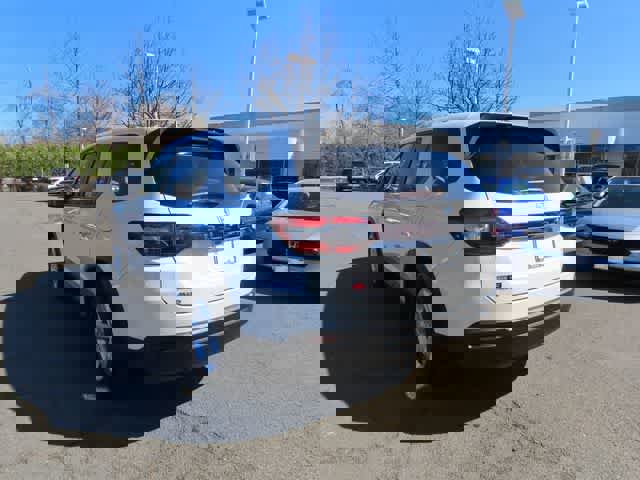 Certified 2023 Honda Pilot LX image 4