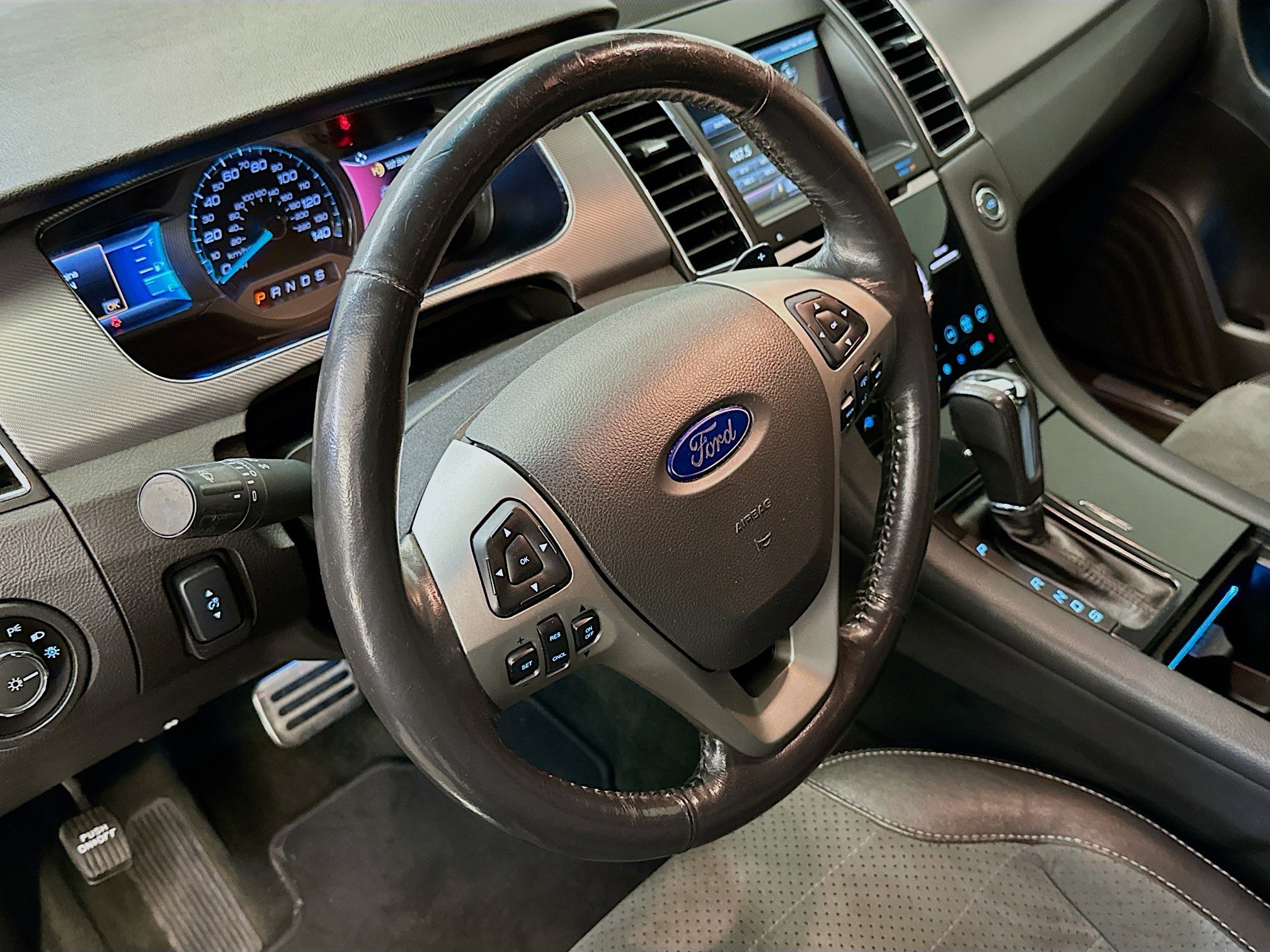 Used 2014 Ford Taurus SHO w/ Equipment Group 401A AWD/4WD image 18
