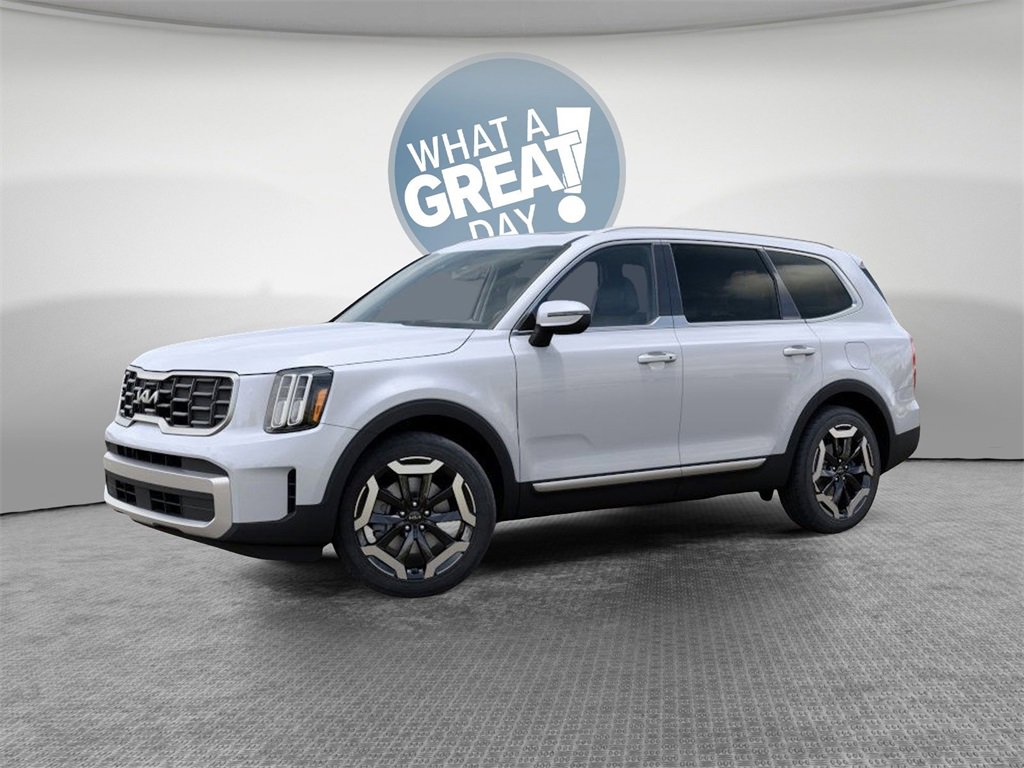 New 2025 Kia Telluride S image 3
