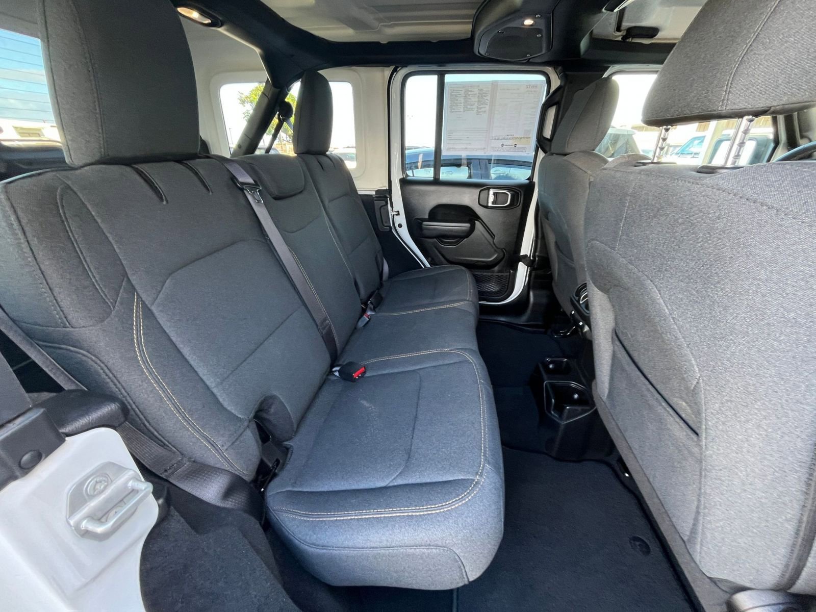 Used 2025 Jeep Wrangler Unlimited Sport AWD/4WD image 25
