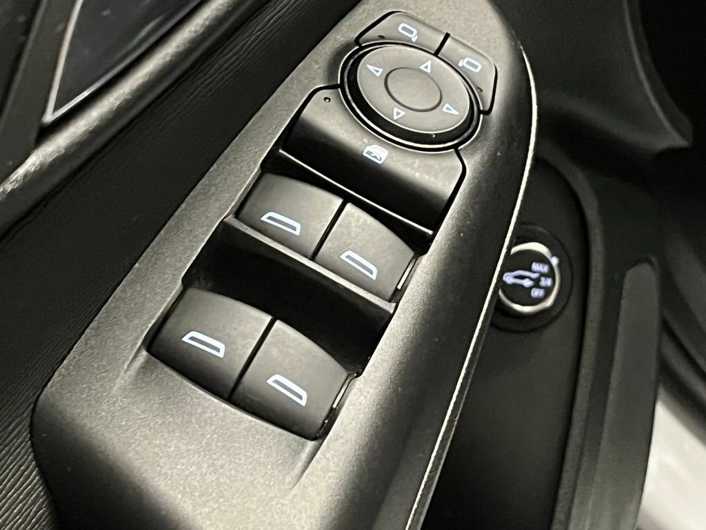 Used 2024 Buick Envista Preferred w/ Convenience I Package FWD image 14