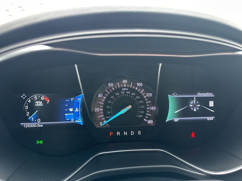 Used 2016 Ford Fusion Titanium FWD image 7