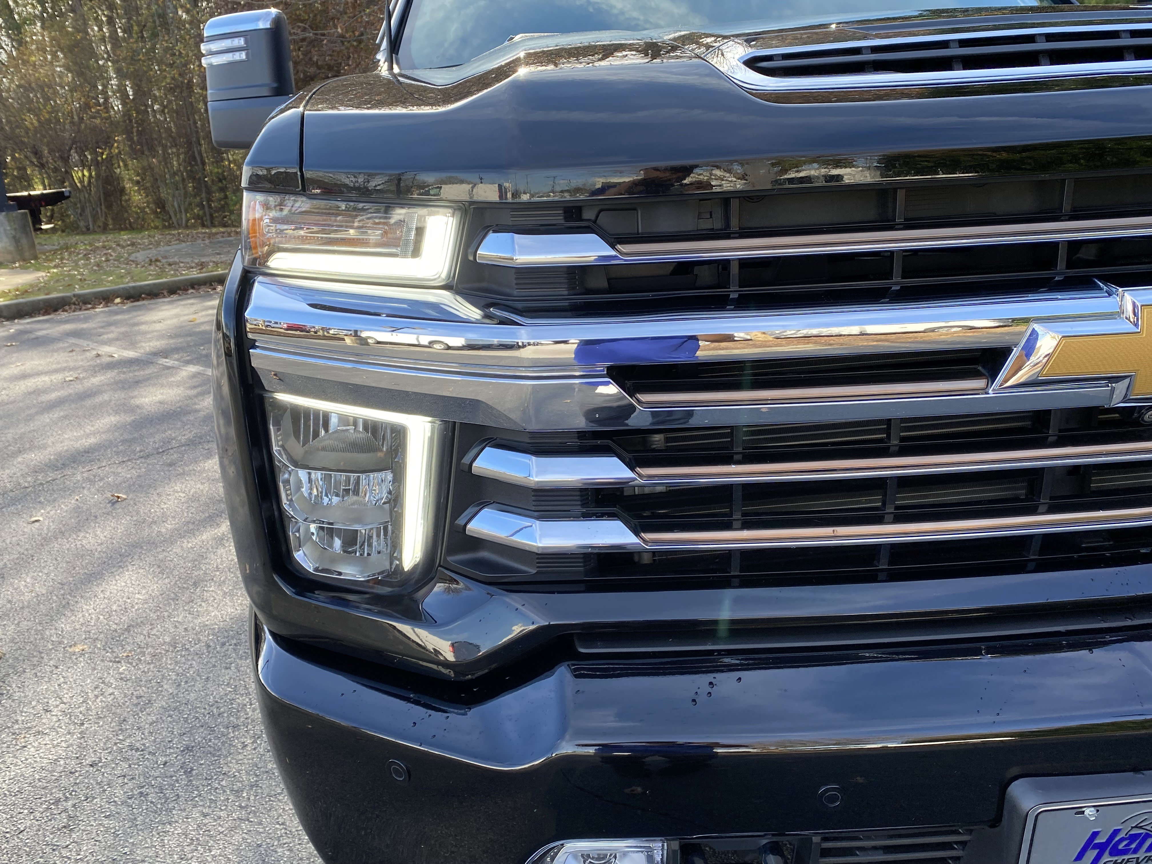 Used 2023 Chevrolet Silverado 3500 High Country image 14