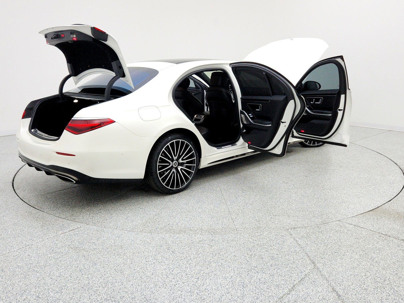 Certified 2023 Mercedes-Benz S 500 4MATIC image 17