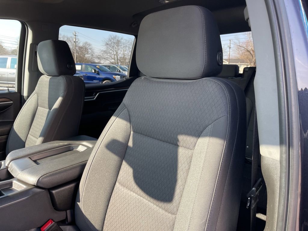 Used 2022 Chevrolet Silverado 1500 RST w/ Z71 Off-Road Package image 7