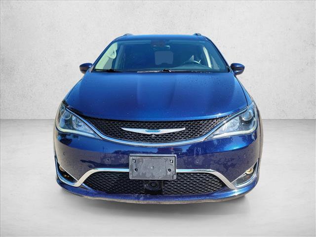 Used 2018 Chrysler Pacifica Touring-L Plus w/ Advanced Safetytec Group FWD video 2