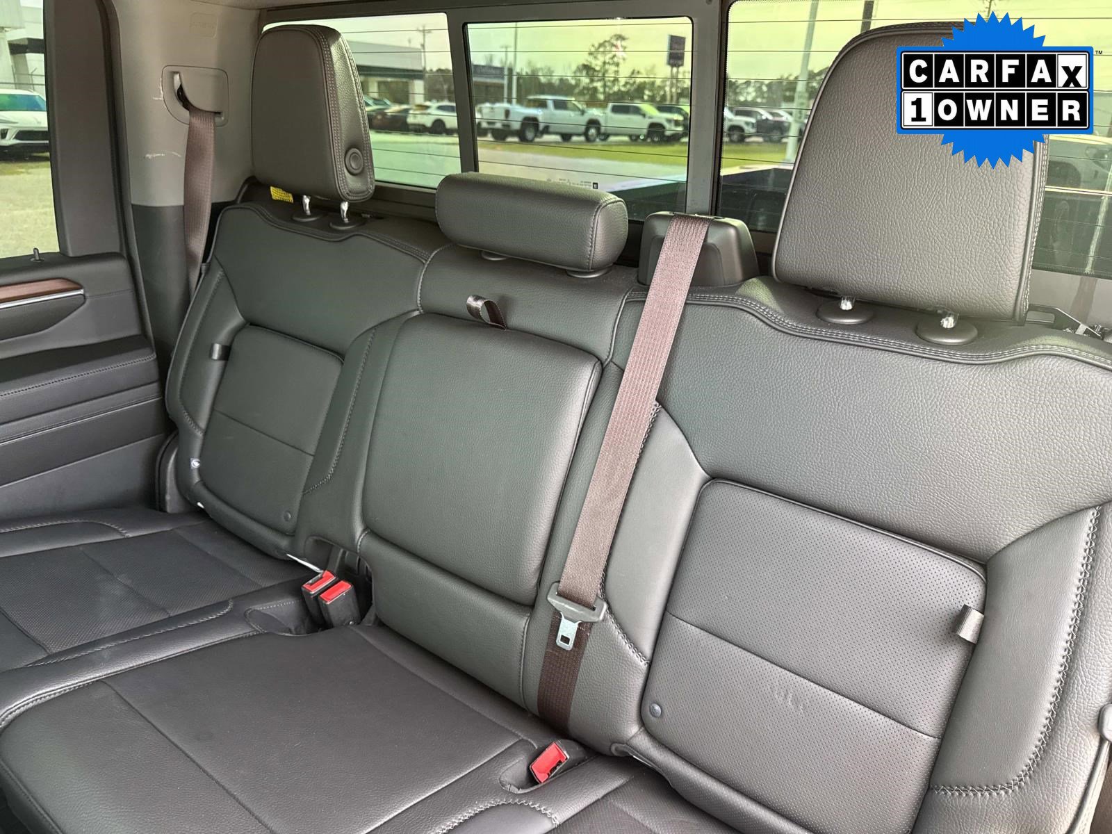 Used 2024 GMC Sierra 3500 Denali w/ Denali Reserve Package image 17