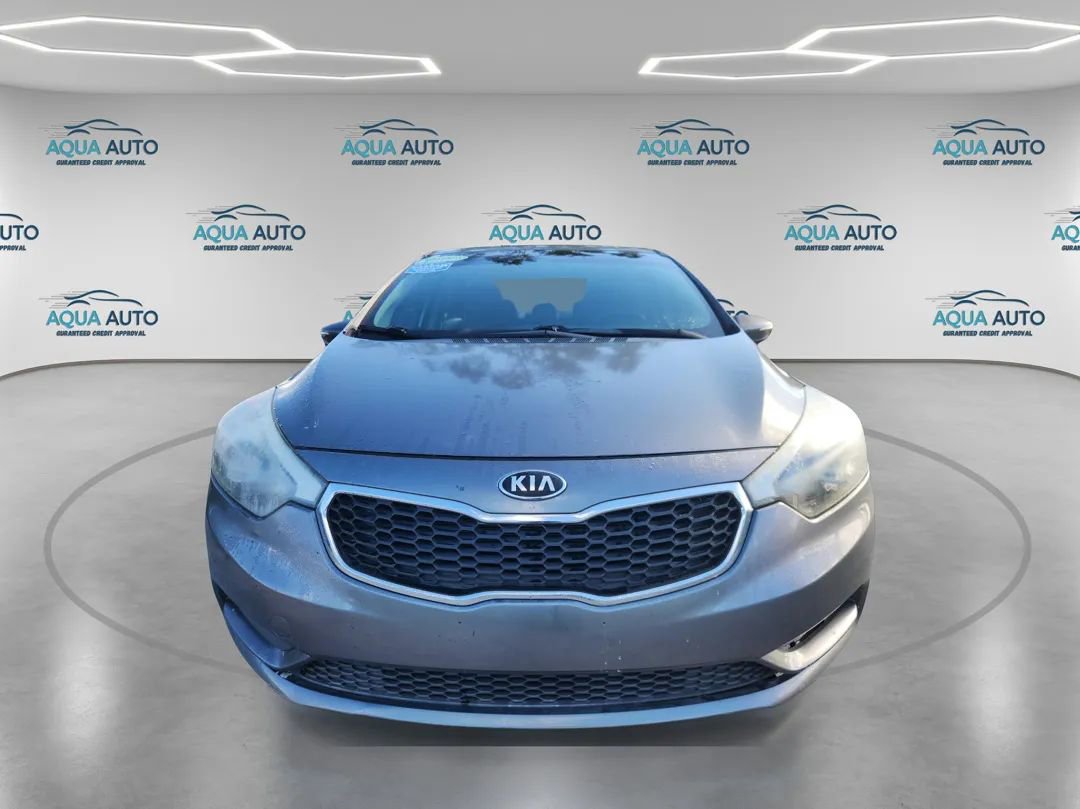 Used 2016 Kia Forte LX w/ LX Popular Plus Package image 2