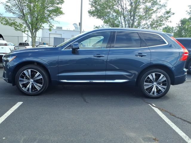 Used 2023 Volvo XC60 B5 Ultimate w/ Climate Package AWD/4WD image 4