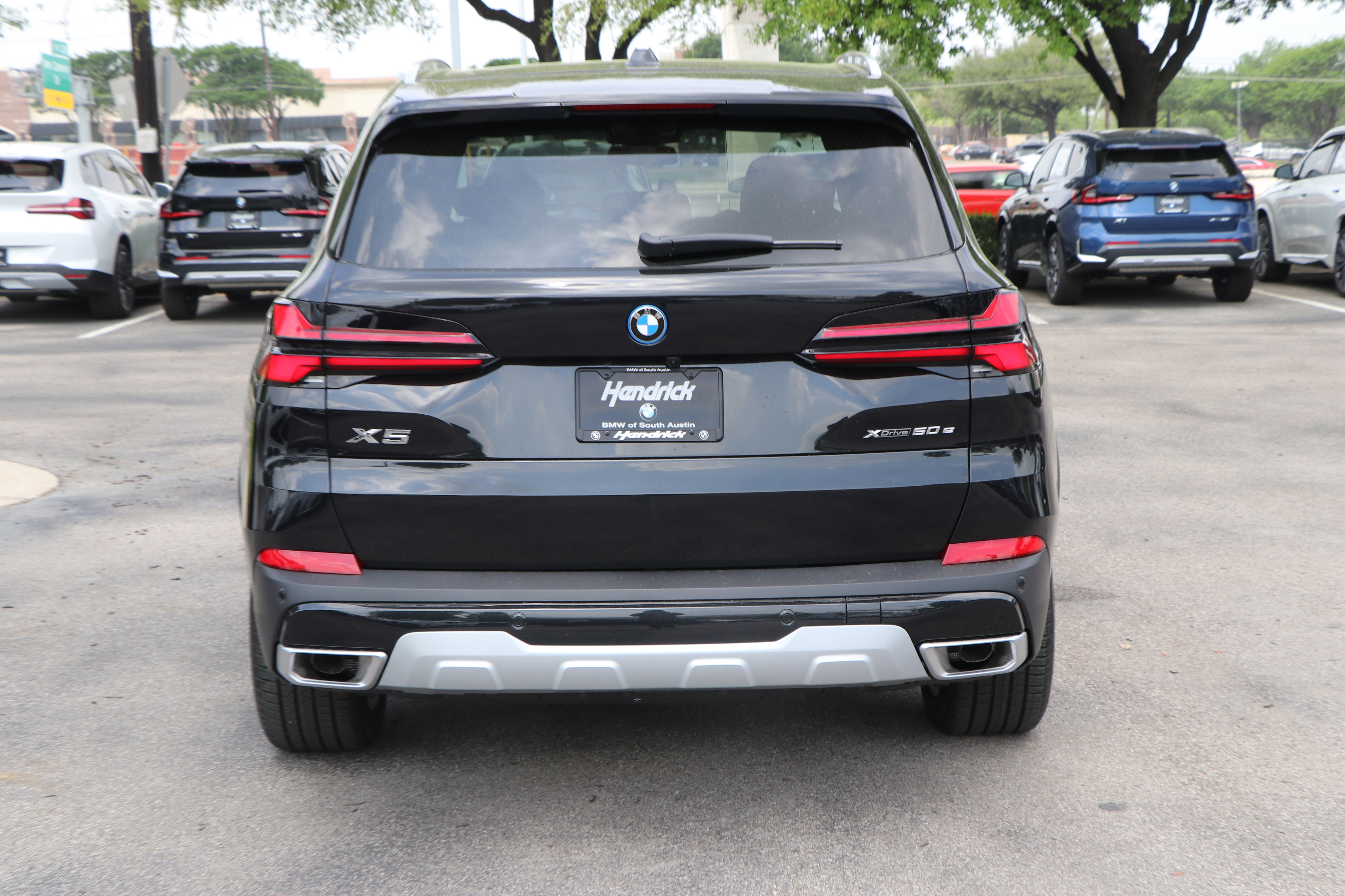 Certified 2025 BMW X5 xDrive50e w/ Parking Assistance Package image 12